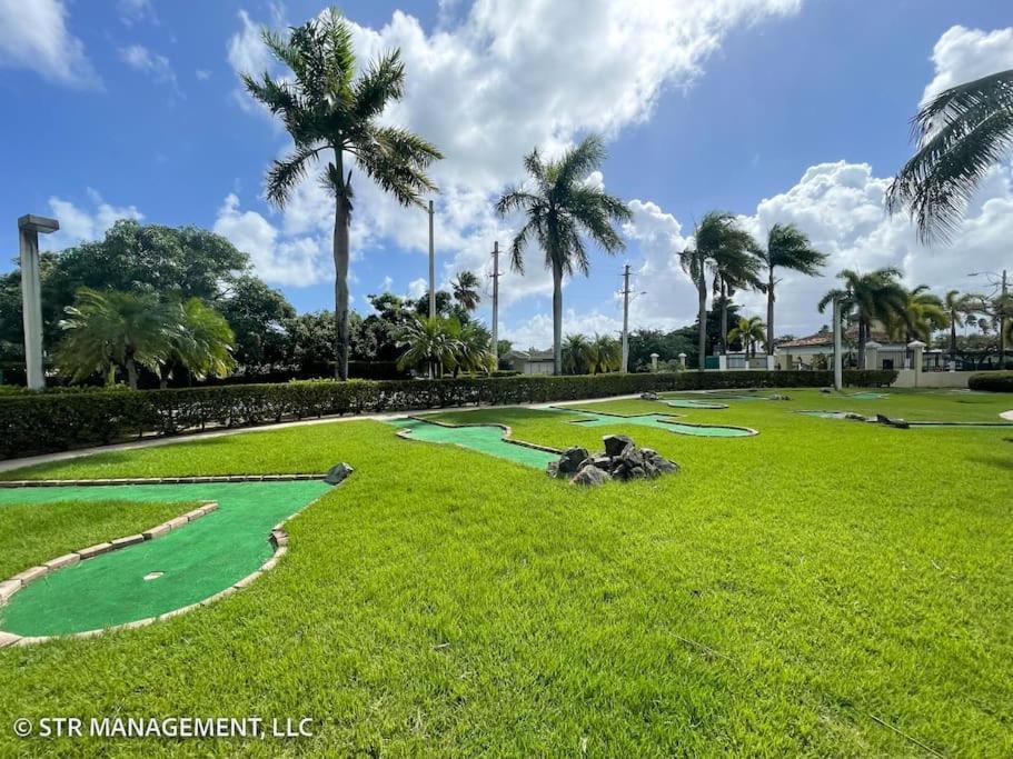 Upscale Condo At Aquatika Beach & Vacation Villas Loiza Exterior foto